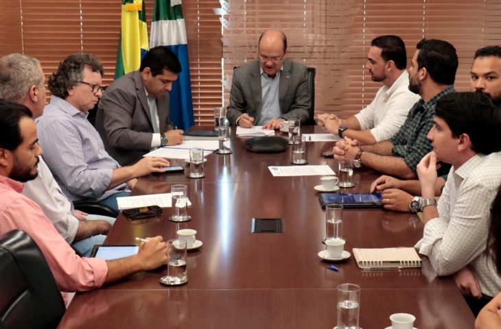 Reunião de alinhamento reúne lideranças para resolver pendências e viabilizar terminal de embarque