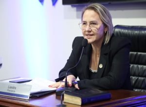 0a1df2796d8edcc63bf463aa72d9788b