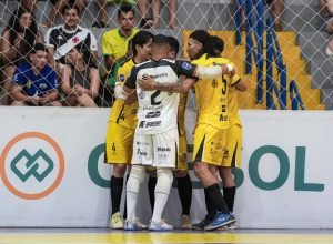 11.07.26-JUVENTUDE-X-CHOPINZINHO-RODADA-13-LNF-SILVER-BERTON-SHOTS-JPN-27-1-1024x682