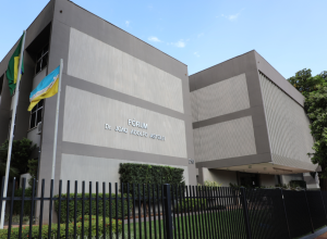 20251008144945_1765312345,3184