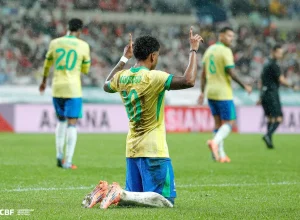 54845284787_fea41b336d_b_9a39a1bd37