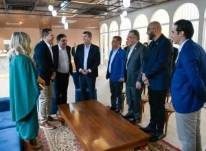 Governador-Eduardo-Riedel-cumpre-agenda-em-Pedro-Juan-Shopping-Dubai-Foto-Bruno--730x480