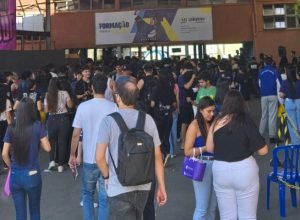 Saude-Unica-na-Feira-das-Profissoes-4-e1759246729902-730x480