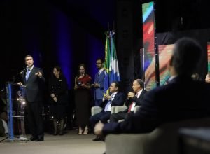 Sessao-Solene-de-outorga-de-titulo-de-cidadao-Sul-Mato-Grossense-Foto-Alvaro-Rezende-6-730x480