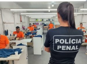 USAR-NA-PAG-32-NO-LUGAR-DA-COSTURA-scaled-1-scaled-e1761001801138-730x480