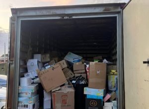 b8e208f3-407b-4c4c-9ea5-d6e0b5e89d94