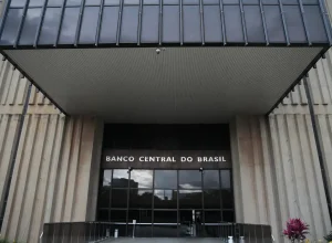 banco_central_economia_0413202009 (2)