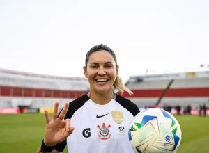 bia_zanotti_corinthians_libertadores_2025