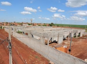 ceim-campina-verde-retomada-da-obra_-47ED