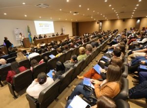 conf_saude_abre