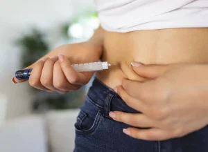 diabetic-patient-using-insulin-pen-making-insulin-injection-home-young-woman-control-diabetes-diabetic-lifestyle