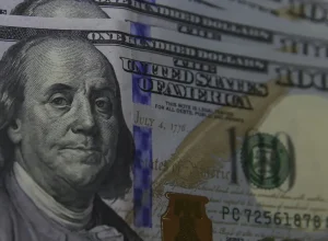 dolar_moeda_0803221207