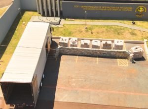 fb6347c7-c40f-495b-b71b-412644069588