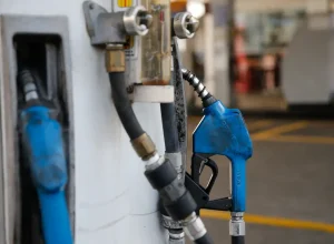 ffraz_abr2405182858_1