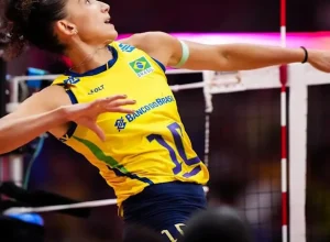 gabi_guimaraes_selecao_volei