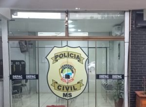 homem-da-carona-para-casal-e-sequestra-jovem-para-cometer-estupro-17639107348288-thumb