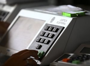 lacracao-urnas-eletronicas_mcamgo_abr_210920221818-11