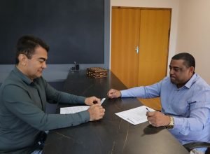 marcal-e-secretario-de-educacao-NIlson-projeto-professores_-9