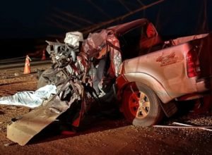 motorista-de-dourados-morre-em-colisao-entre-hilux-e-carreta-na-ms-141-17827287619997-thumb