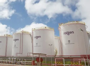 n6pqlfyqozcfzlrfzru7cb4hqi_copy