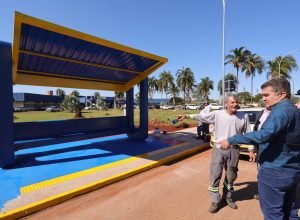 ponto-onibus-prefeitura.jpeg-1-1536x1099