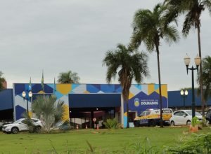prefeitura-fachada-abril_-24