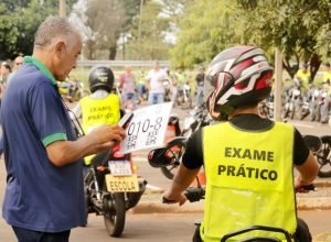 prova-pratica-de-moto-T-mar26-foto-rachid-waqued-730x480