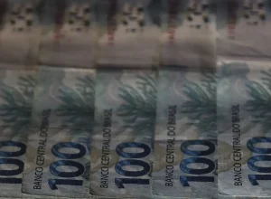 real_moedadinheiro_jfcrz_abr_1701220044_1