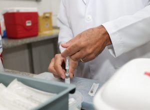 vacinacao-chikungunya_-26-scaled-e1785938395489